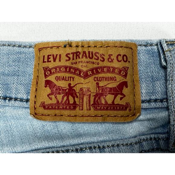 Levi's 315 Women's Shaping Bootcut Light Wash Blue Denim Jeans - Size 31 (31x27) - Picture 3 of 4